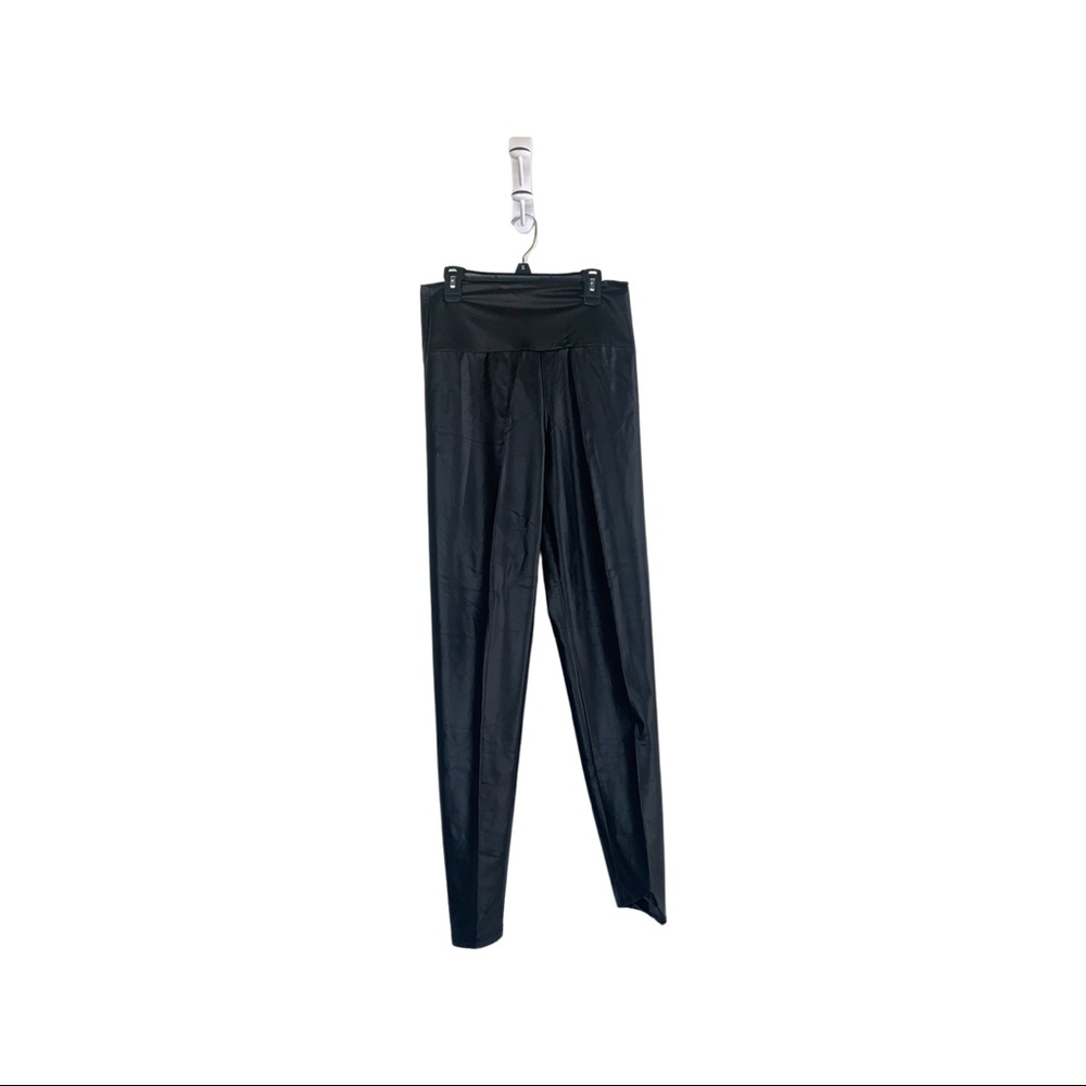 Women’s high waisted leather leggings
